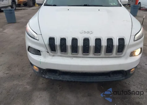 2015 Jeep Cherokee Latitude z USA, uszkodzony, nr VIN 1C4PJMCS2FW725007